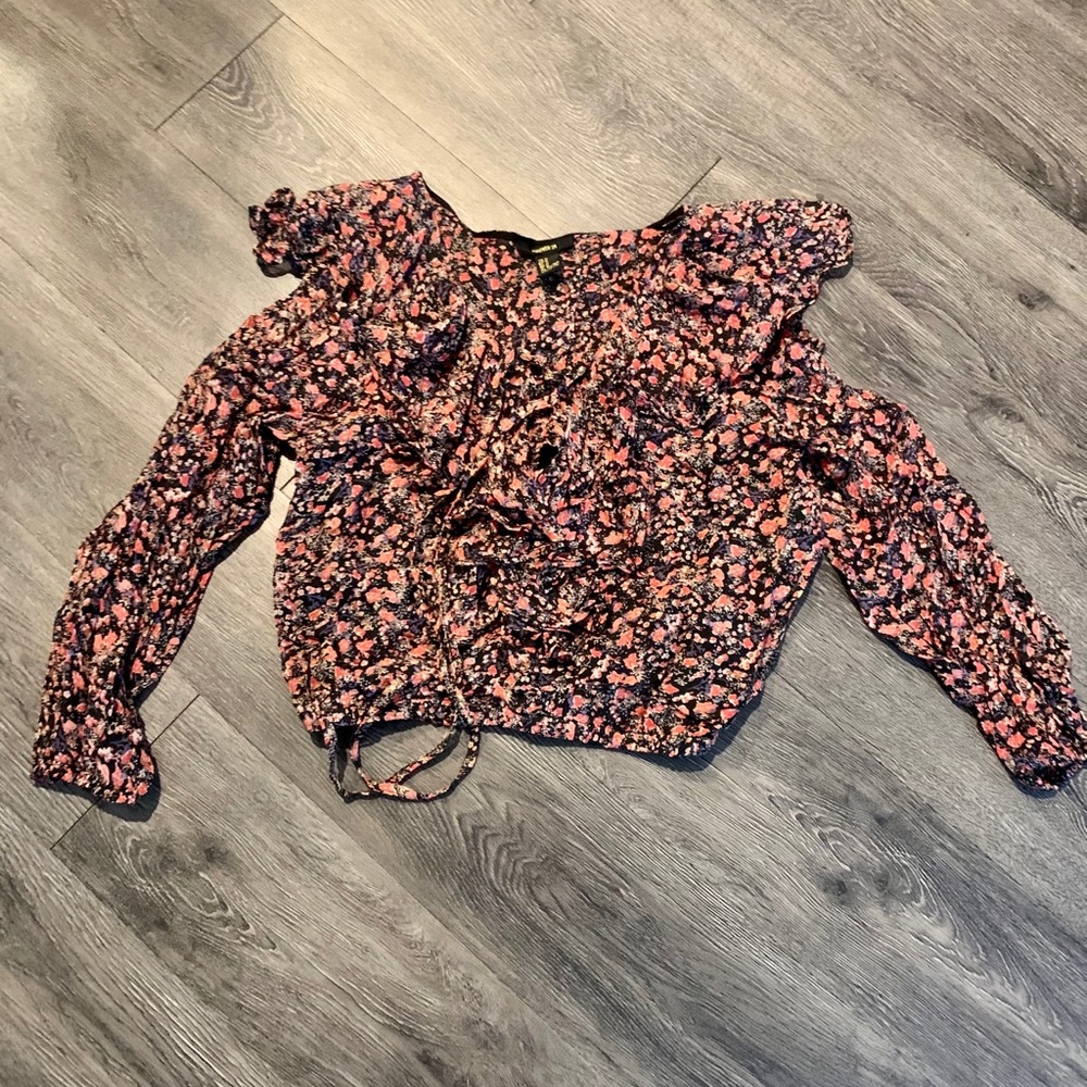 Ruffled floral crop top